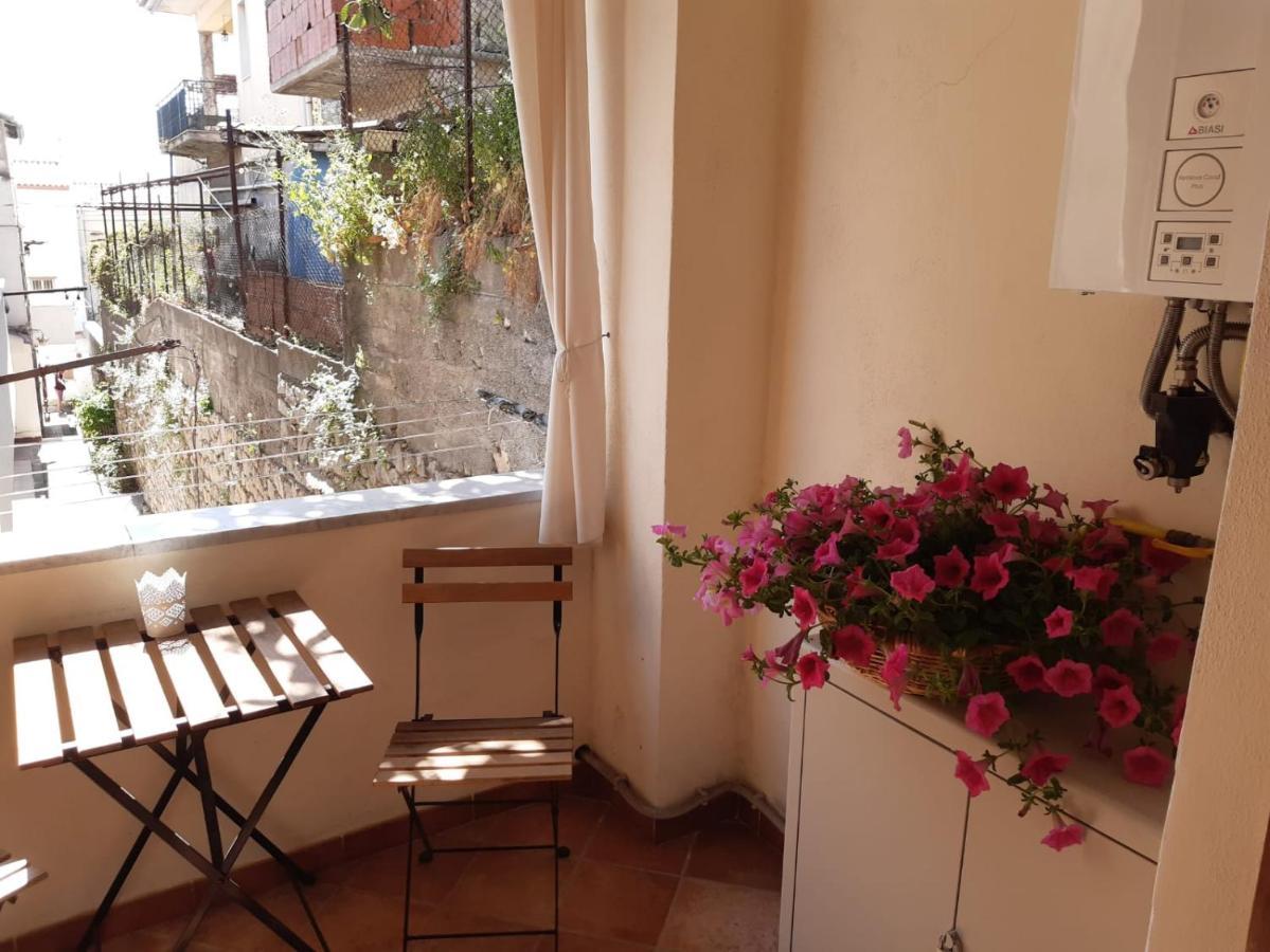 Mechome Apt Taormina Exterior foto