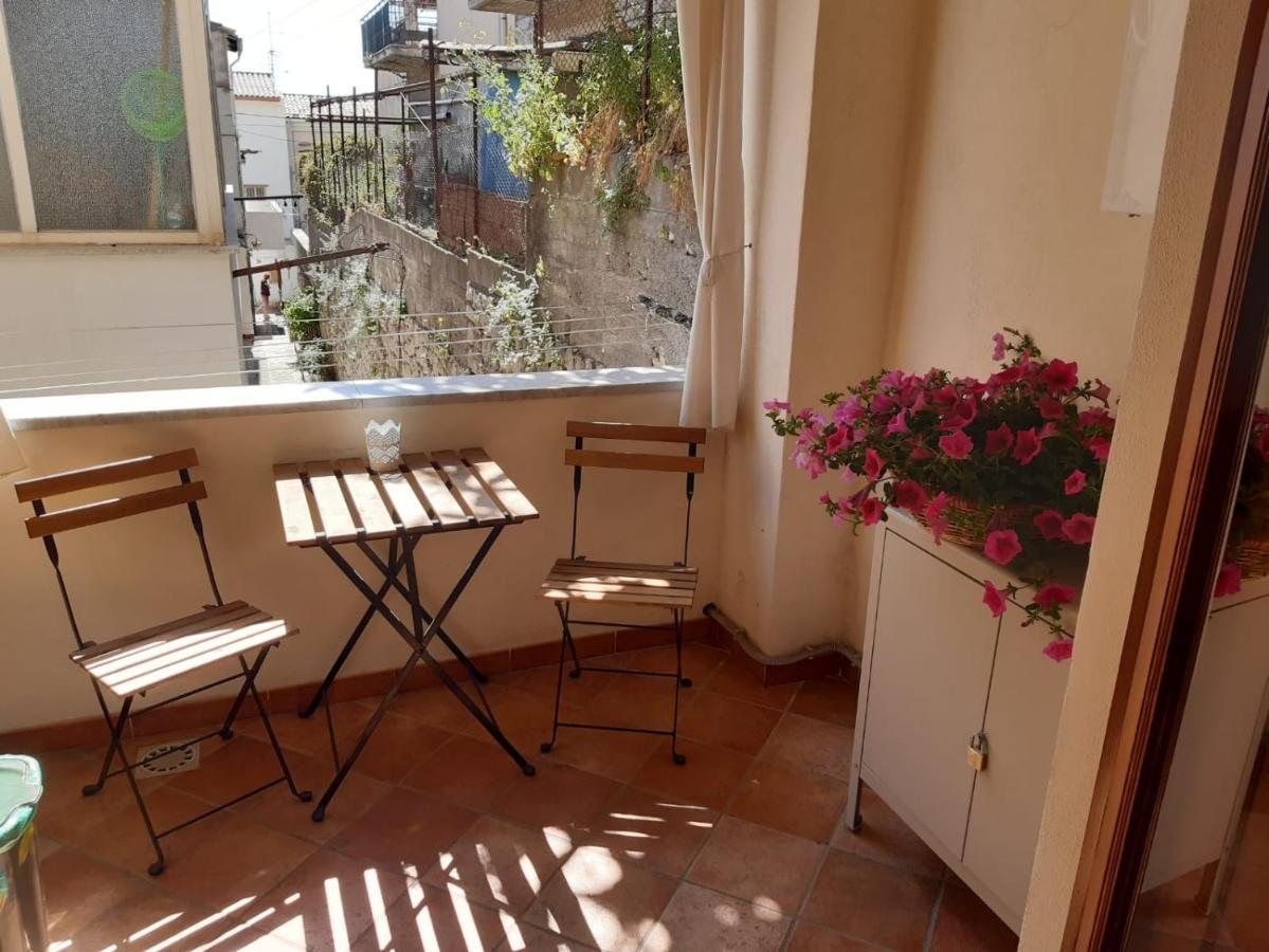 Mechome Apt Taormina Exterior foto