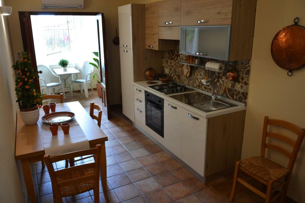 Mechome Apt Taormina Exterior foto